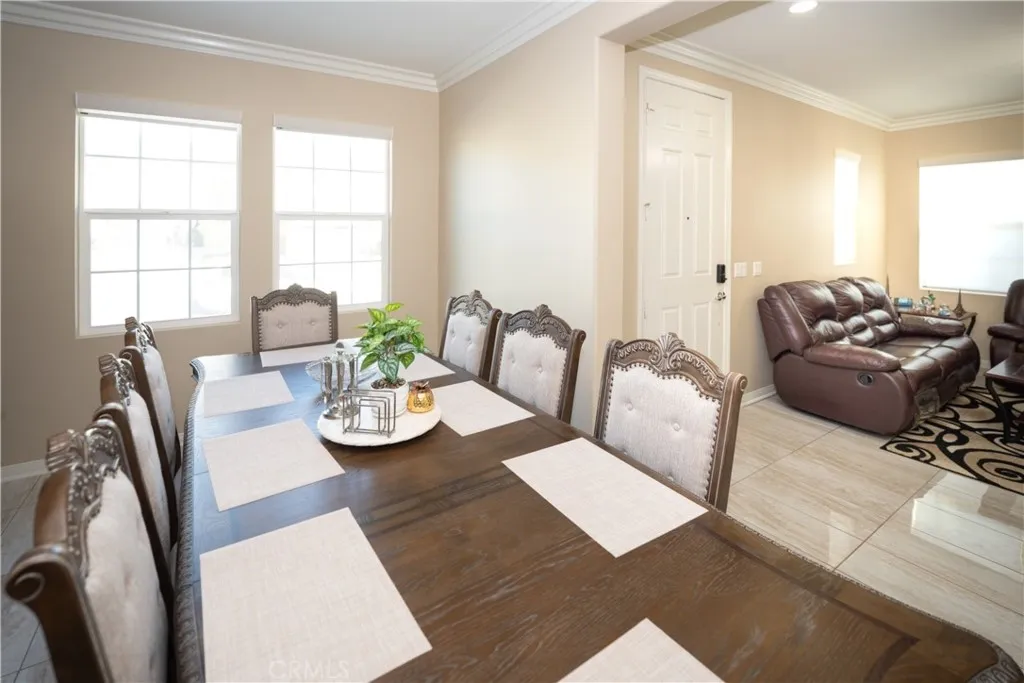 21047 Iron Rail, Riverside, California 92507 home-pic-9